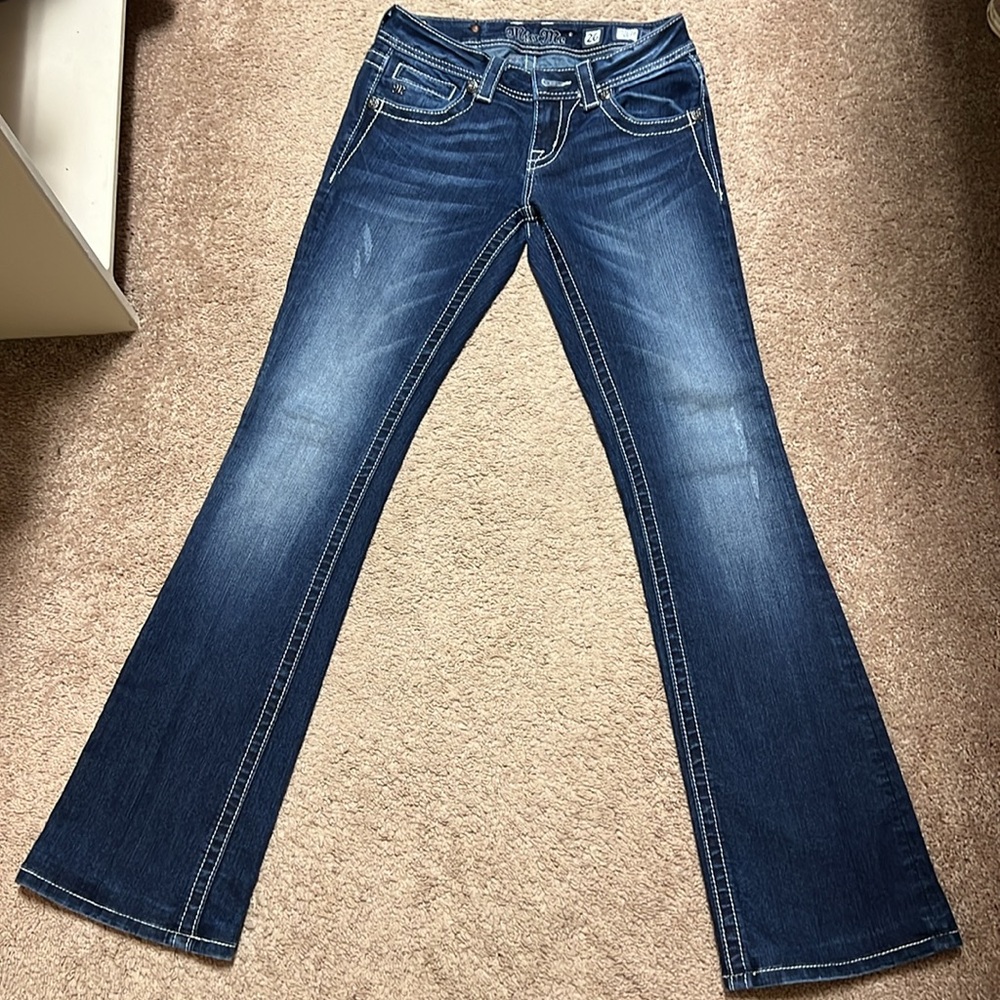 Miss Me Low Rise Boot Cut - Picture 3 of 6